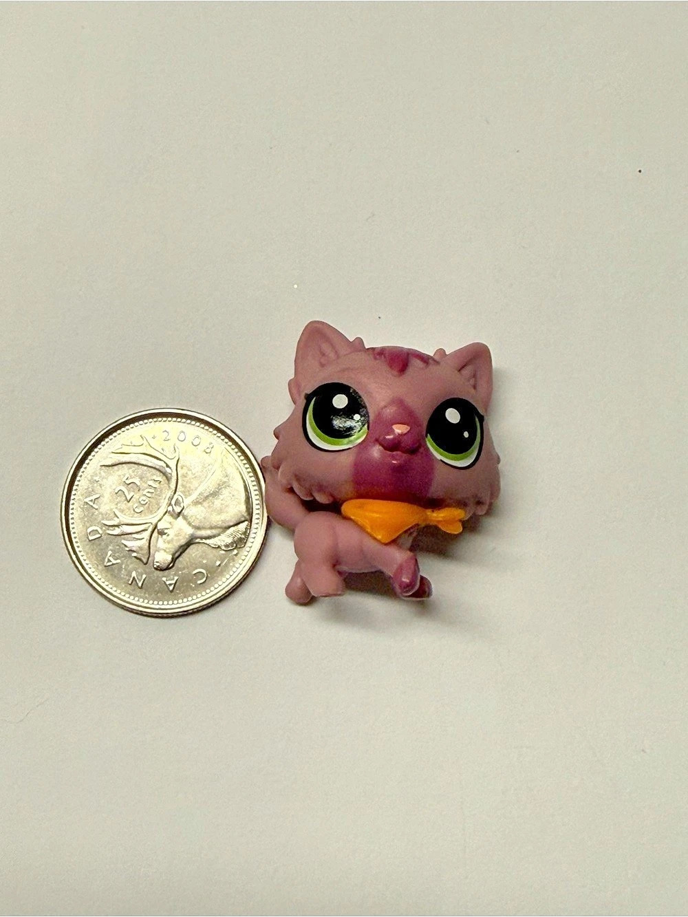 Hasbro Littlest Pet Shop Kitten Cat #261 Purple Figure Toy